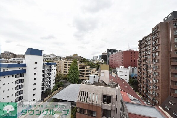 コンフォリア西麻布の物件内観写真